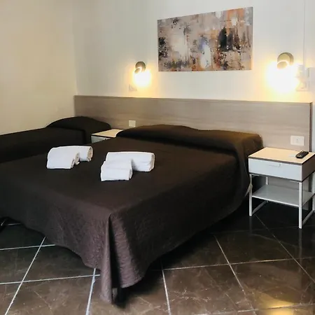 Nazionale Otel *